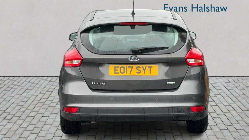 Ford Focus 1.0 Ecoboost 125 Titanium 2017 EO17SYT Grey #5