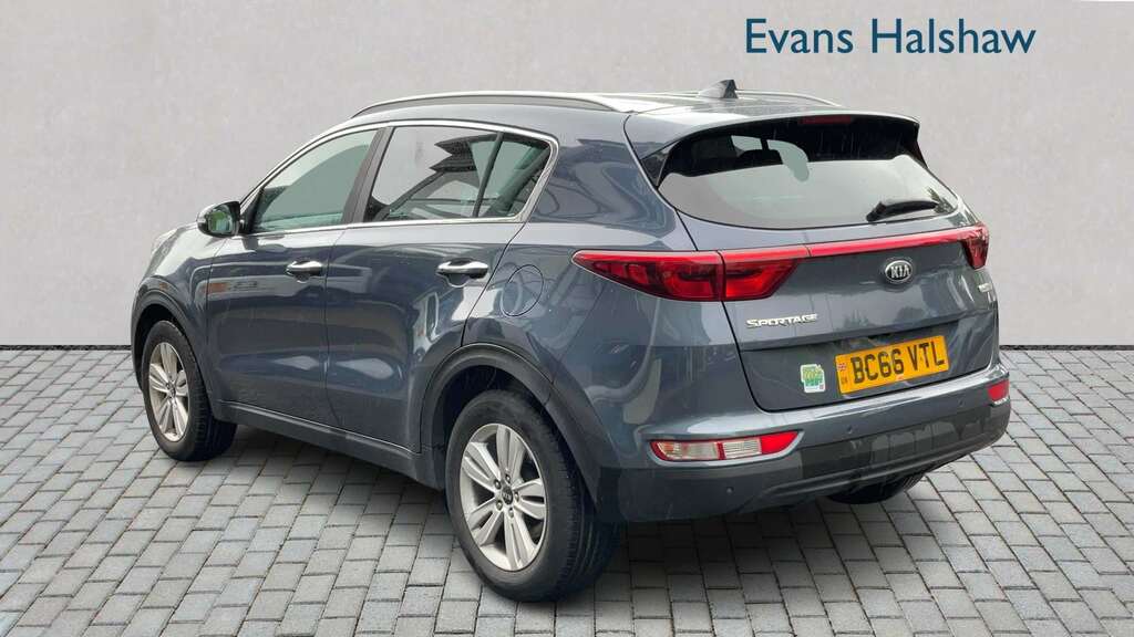 Kia Sportage 1.7 Crdi Isg 2 2017 BC66VTL Blue #2