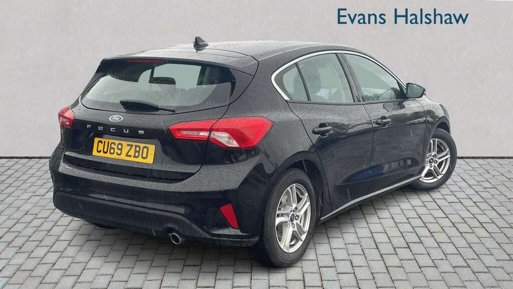 Ford Focus 1.0 Ecoboost 125 Zetec 2019 Black