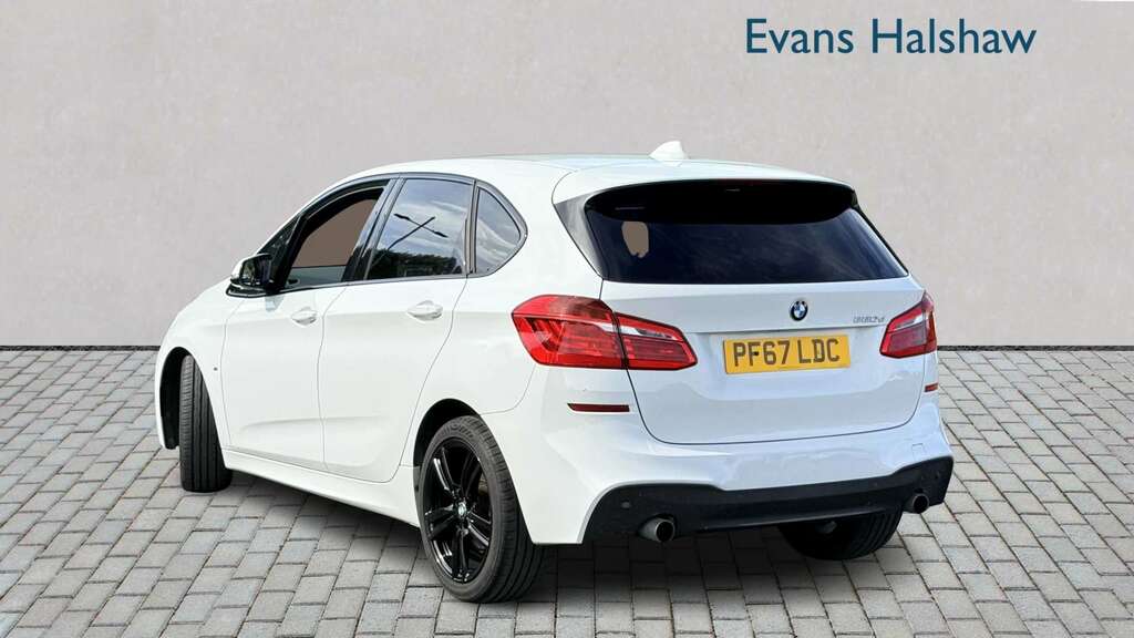 BMW 2 Series 220D M Sport Nav Step 2018 AJ52BEL White #2