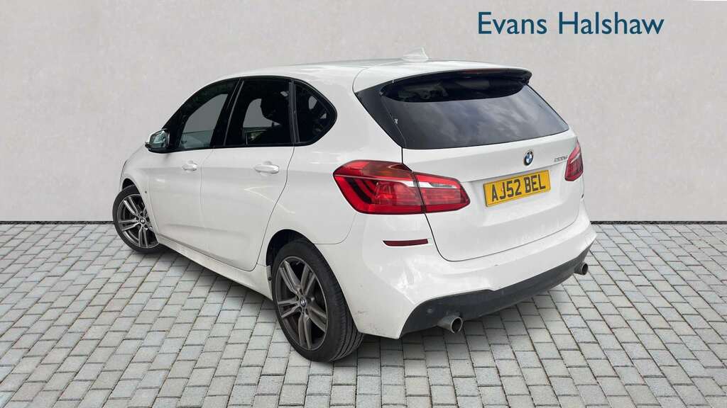 BMW 2 Series 220D M Sport Nav Step 2018 AJ52BEL White #2