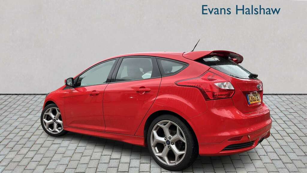 Ford Focus 2.0T St-2 2013 CK63BLN Red #2