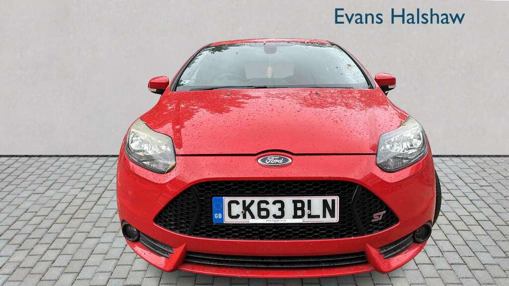 Ford Focus 2.0T St-2 2013 CK63BLN Red #3