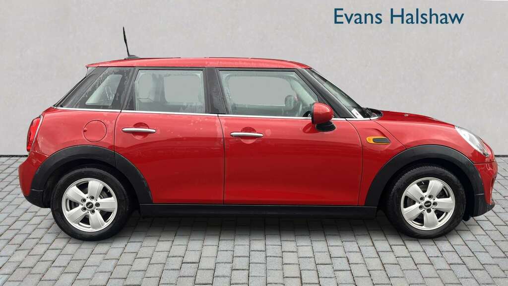 Mini Hatch 1.2 One Pepper Pack 2016 YF66KTD Red #4