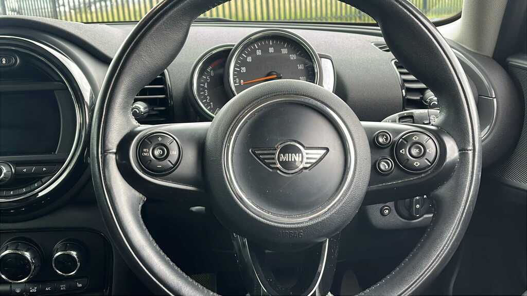 Mini Clubman 1.5 Cooper 6Dr Chili Pack 2018 Silver #6
