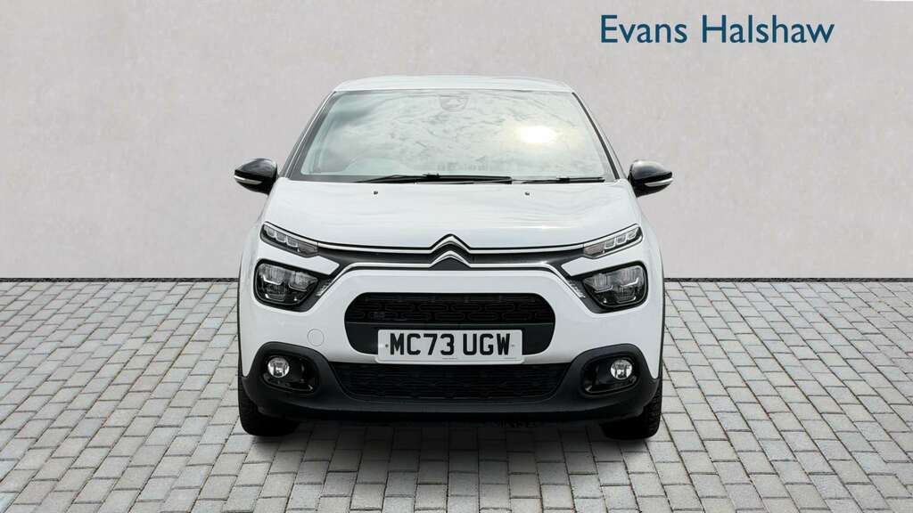 Citroen C3 1.2 Puretech Max 2023 MC73UGW White #4