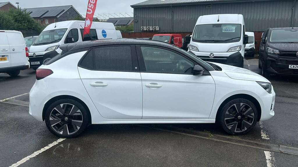 Vauxhall Corsa-e 100Kw Gs 50Kwh 11Kwch 2023 CK73ZDJ White #4