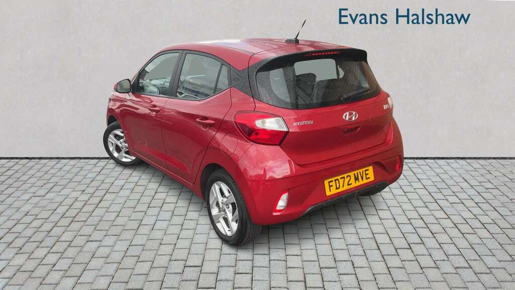 Hyundai I10 1.0 Mpi Se Connect 2022 Red #2