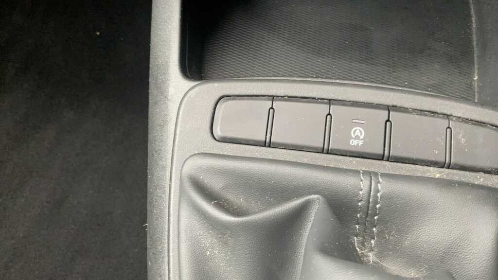 Hyundai I10 1.0 Mpi Se Connect Grey #9
