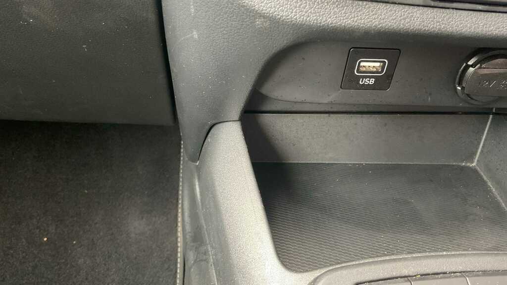 Hyundai I10 1.0 Mpi Se Connect Grey #17