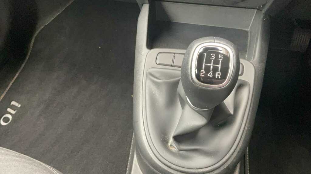 Hyundai I10 1.0 Mpi Se Connect Grey #8