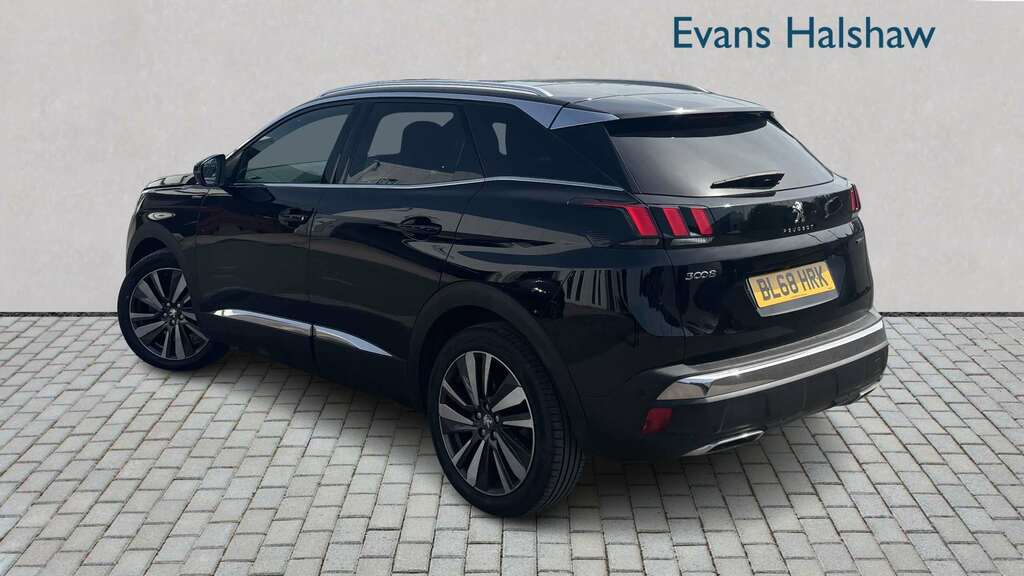 Peugeot 3008 1.5 Bluehdi Gt Line Premium Eat8 2019 BL68HRK Black #2