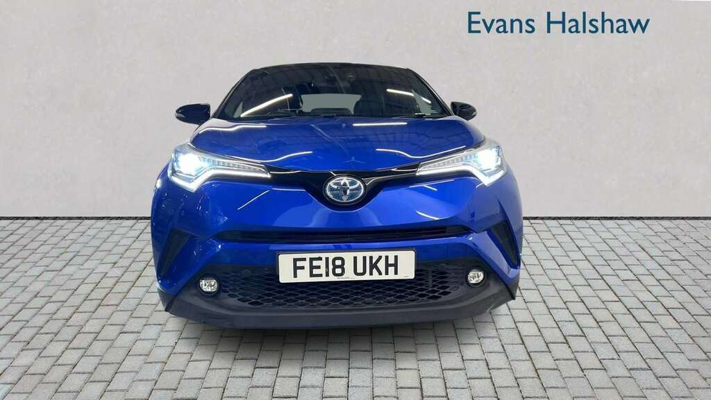 Toyota C-Hr 1.8 Hybrid Dynamic Cvt 2018 FE18UKH Blue #2