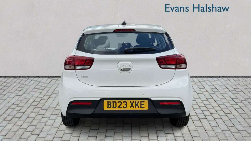 Kia RIO 1.2 Dpi 2 2023 BD23XKE White #4