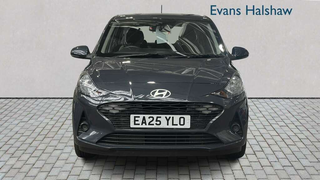Hyundai I10 1.0 63 Advance Nav 2025 Grey #4