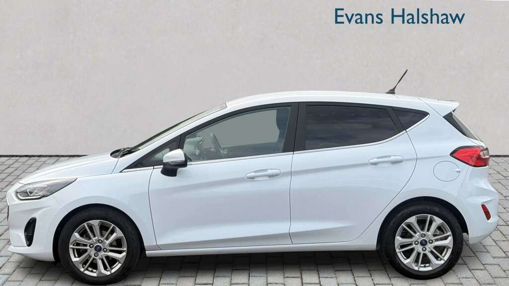 Ford Fiesta 1.0 Ecoboost Hybrid Mhev 125 Titanium 202 White #6