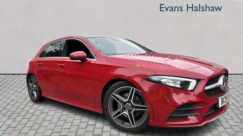 Mercedes-Benz A Class A200 Amg Line 2019 Red