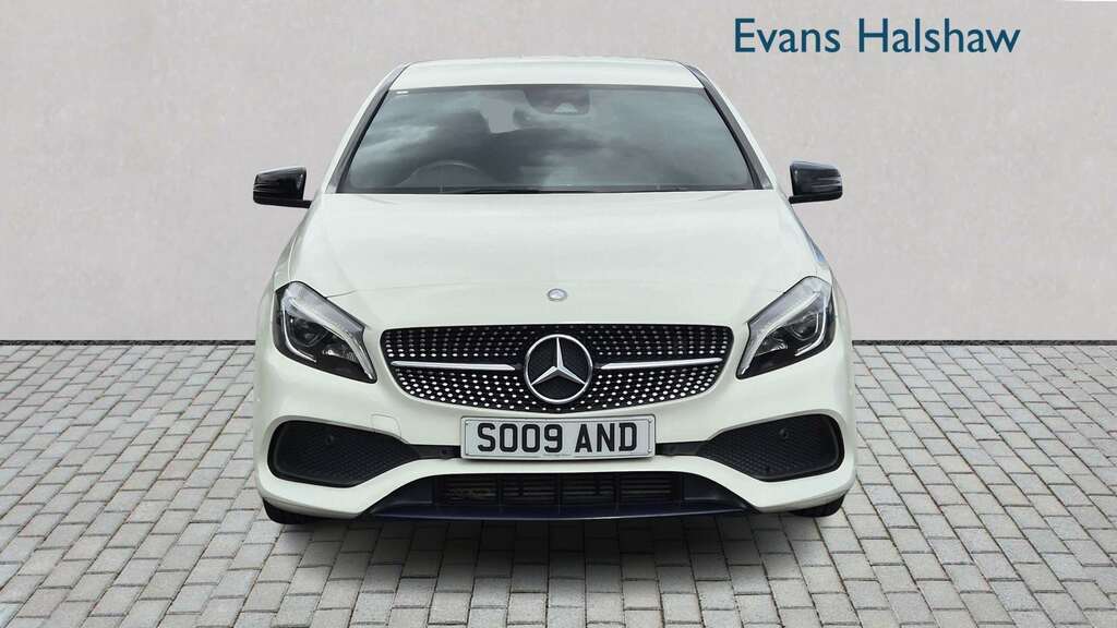 Mercedes-Benz A Class A200d Amg Line Premium 2016 RF66CZP White #3