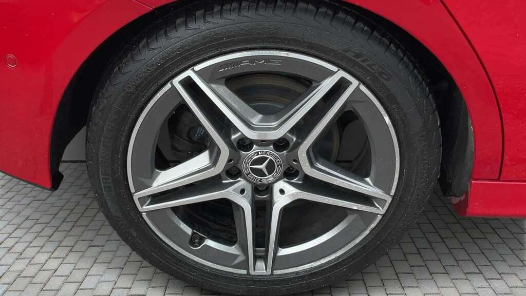 Mercedes-Benz A Class A200 Amg Line Premium 2018 SC68WDU Red #5