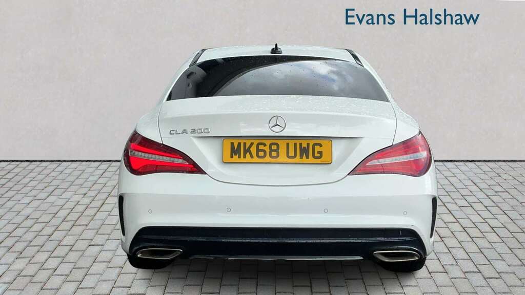 Mercedes-Benz CLA Class 200 Amg Line Night Edition Plus 2018 MK68UWG White #5