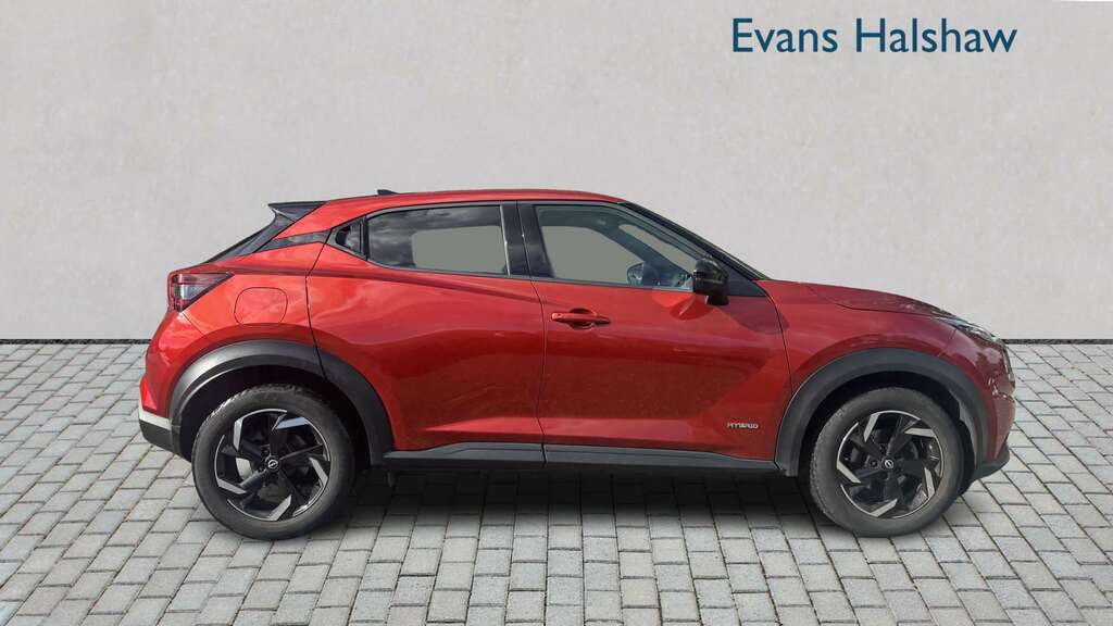 Nissan Juke 1.6 Hybrid N-connecta 2023 PF23DGV Red #2