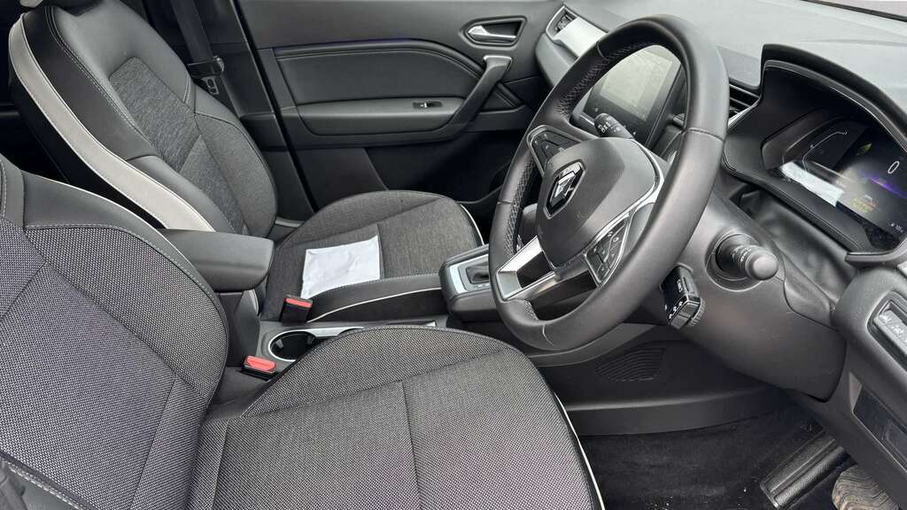 Renault Captur 1.6 E-tech Full Hybrid 145 Techno 2024 Grey #6