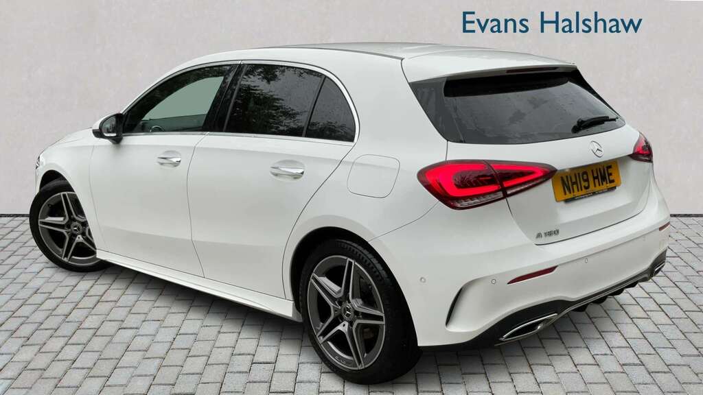 Mercedes-Benz A Class A180 Amg Line Premium 2019 NH19HME White #2