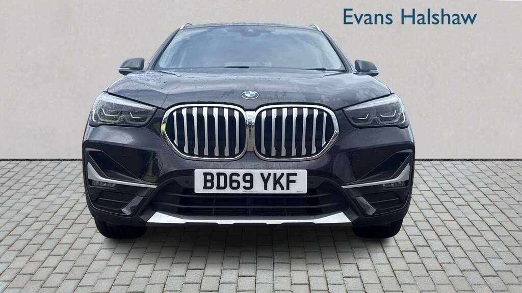 BMW X1 Sdrive 18D Xline Step 2019 Black #3