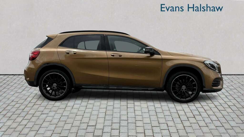 Mercedes-Benz GLA Class 220D 4Matic Amg Line Prem Plus 2018 Brown #6