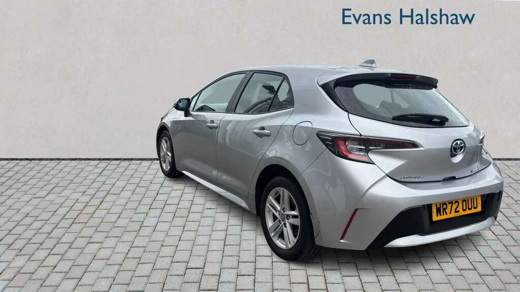 Toyota Corolla 1.8 Vvt-i Hybrid Icon Cvt 2023 Silver #5