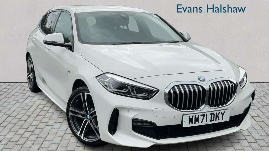 BMW 1 Series 118I 136 M Sport Step 2022 White