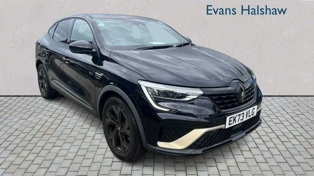 Renault Arkana 1.6 E-tech Hybrid 145 Engineered Bose Ed Black