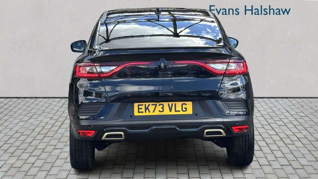 Renault Arkana 1.6 E-tech Hybrid 145 Engineered Bose Ed Black #5