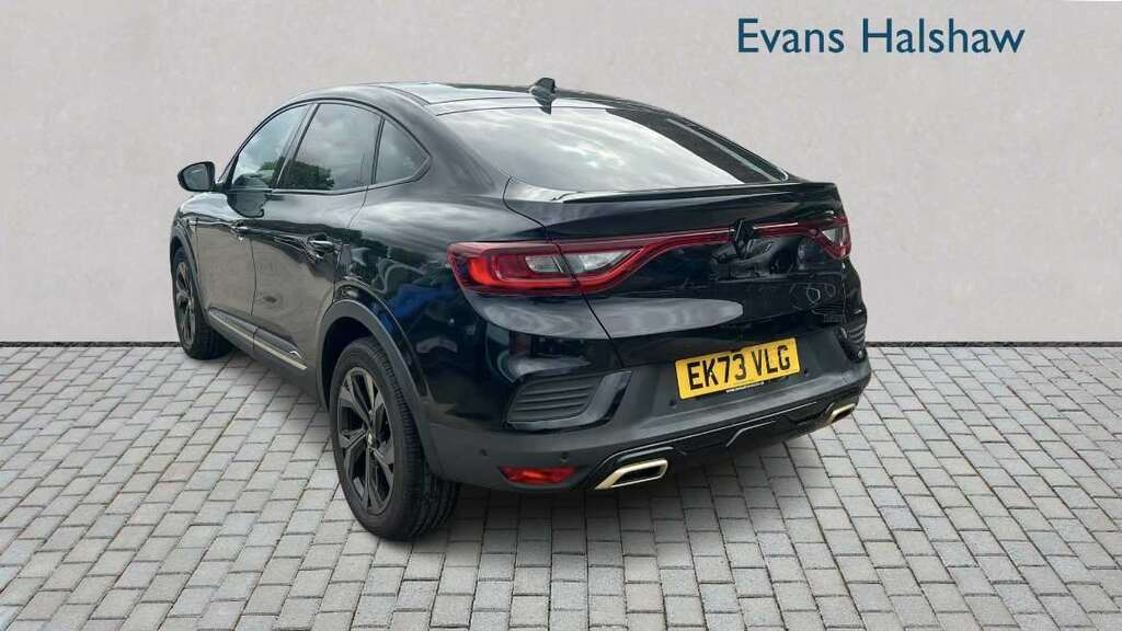 Renault Arkana 1.6 E-tech Hybrid 145 Engineered Bose Ed Black #4