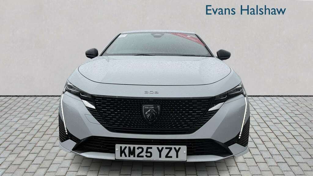 Peugeot 308 1.2 Hybrid 136 Gt E-dsc6 2025 KM25YZY White #2