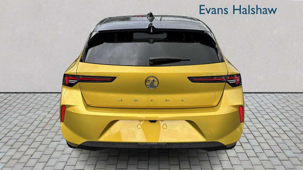Vauxhall Astra 1.2 Turbo 130 Griffin 2026 NL26FHH Yellow #4