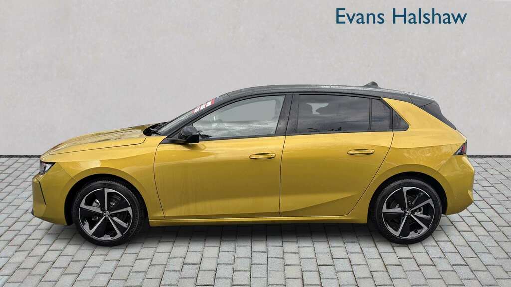 Vauxhall Astra 1.2 Turbo 130 Griffin 2026 NL26FHH Yellow #2