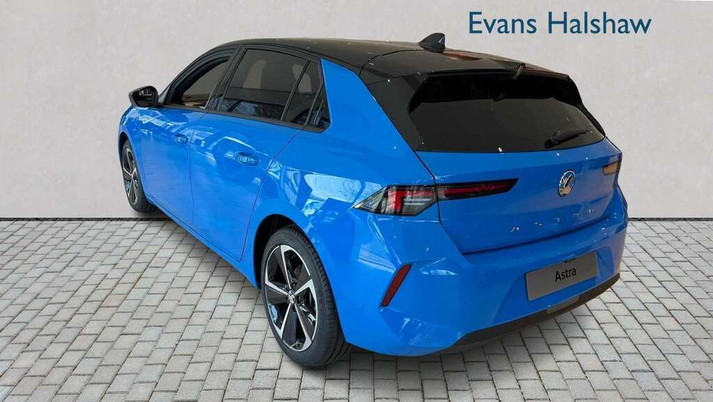 Vauxhall Astra 1.2 Turbo 130 Griffin 2026 NL26FHJ Blue #3