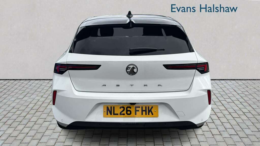 Vauxhall Astra 1.2 Turbo 130 Griffin 2026 NL26FHK White #5