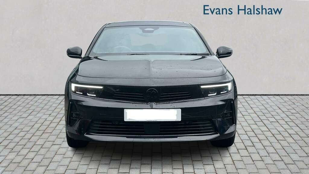 Vauxhall Astra 1.2 Turbo 130 Ultimate 2026 NL26FCV Black #3