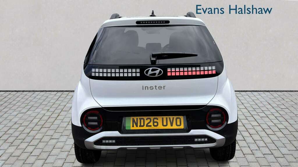 Hyundai Inster 85Kw 02 49Kwh 2026 White #5