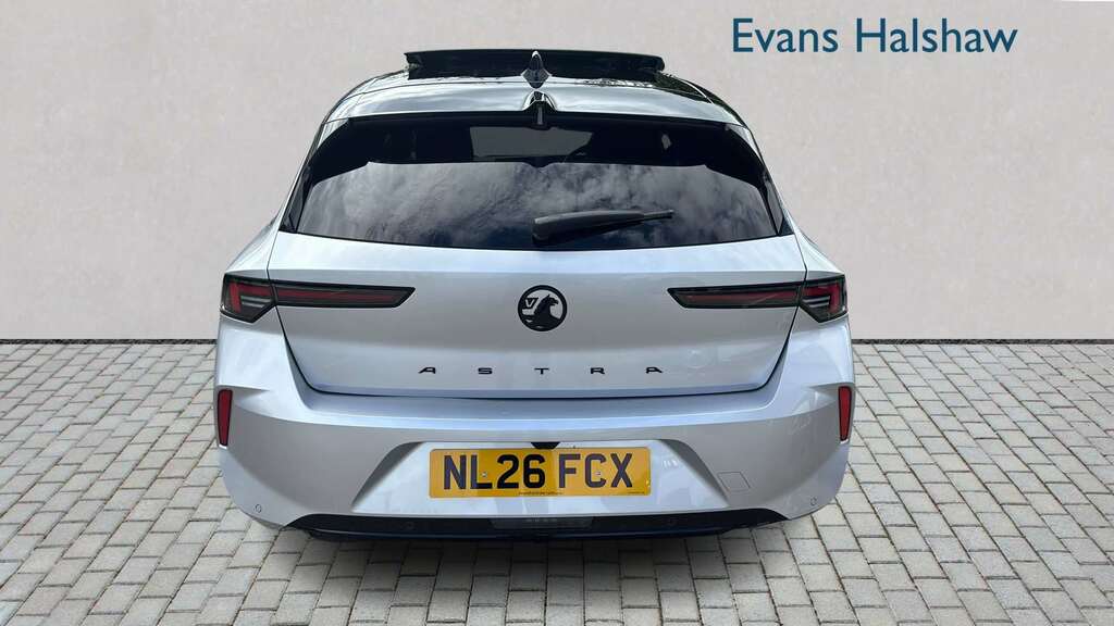 Vauxhall Astra 1.2 Turbo 130 Ultimate 2026 NL26FCX White #3