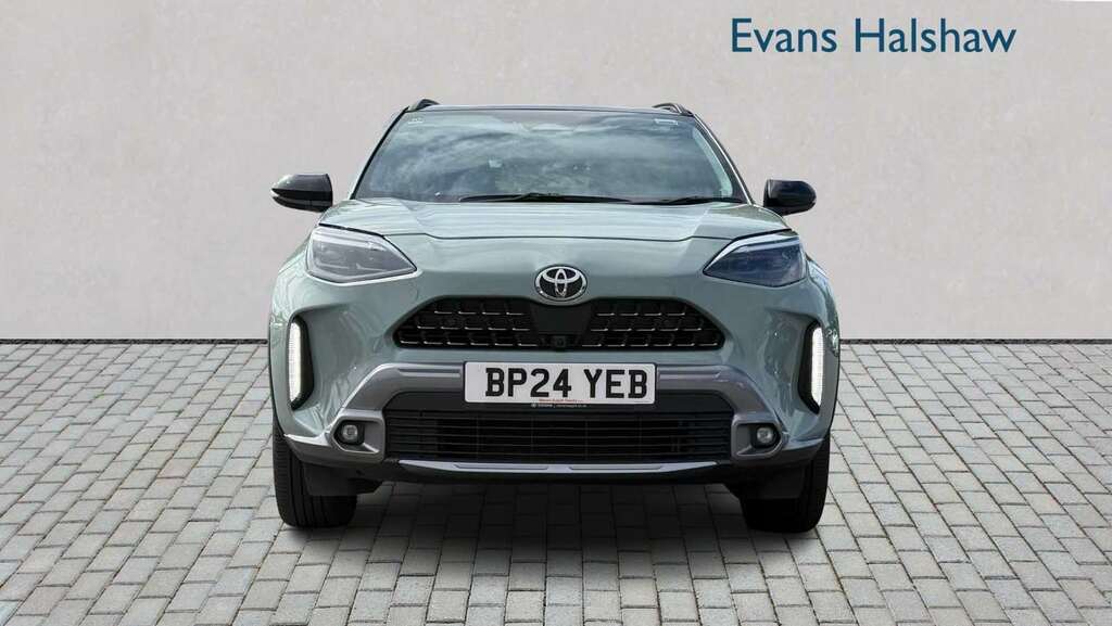 Toyota Yaris Cross 1.5 Hybrid 130 Premiere Edition Cvt 2024 BP24YEB #2
