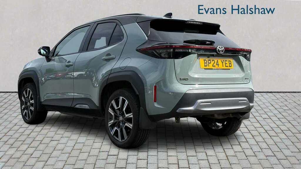 Toyota Yaris Cross 1.5 Hybrid 130 Premiere Edition Cvt 2024 BP24YEB #3