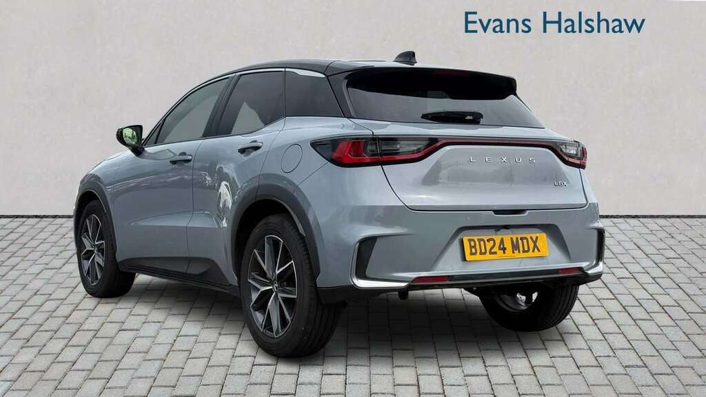Lexus LBX 1.5 Premium Plus E-cvt 2024 BD24MDX Grey #3