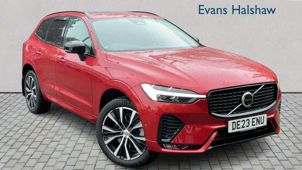Volvo XC60 2.0 B5p Ultimate Dark Awd Geartronic 2023 Red