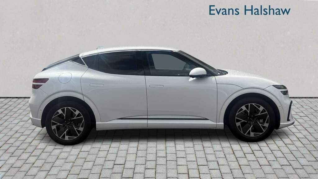 Genesis GV60 168Kw Pure 84Kwh 2026 OX75DDK White #5