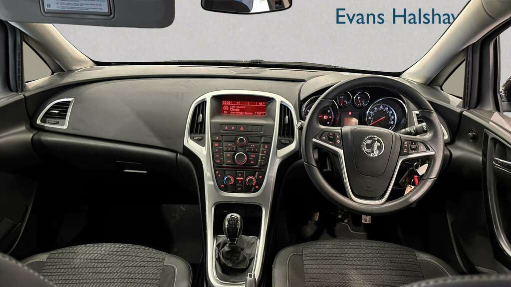 Vauxhall Astra 1.4I 16V Excite 2015 Black #5