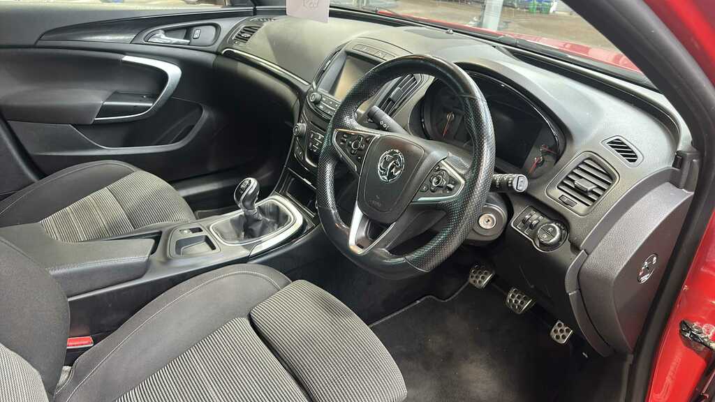 Vauxhall Insignia 1.4T Sri Nav White #8