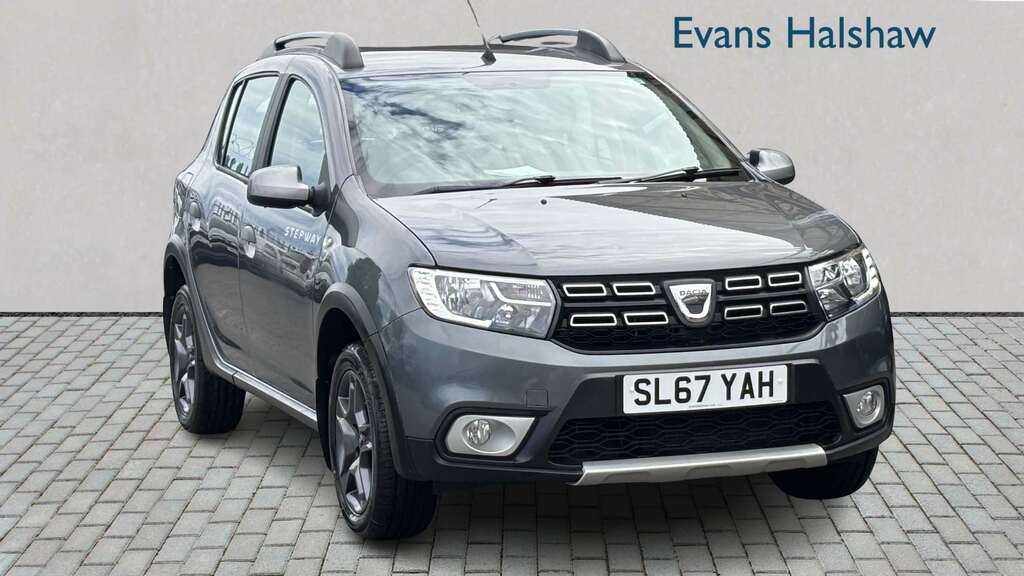 Dacia Sandero Stepway 0.9 Tce Se Summit 2018 Grey